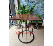 Bàn vuông cafe mặt gỗ chân lồng sắt BS107