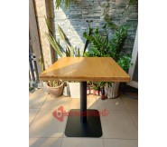 Bàn vuông cafe mặt gỗ chân sắt trụ tròn đế vuông BS109