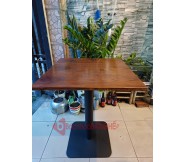 Bàn vuông cafe mặt gỗ chân sắt trụ tròn đế vuông BS111