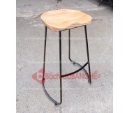 Ghế quầy bar mặt gỗ chân sắt uốn cong GBT04