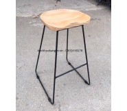 Ghế quầy bar mặt gỗ cong chân sắt nghệ thuật GBT01