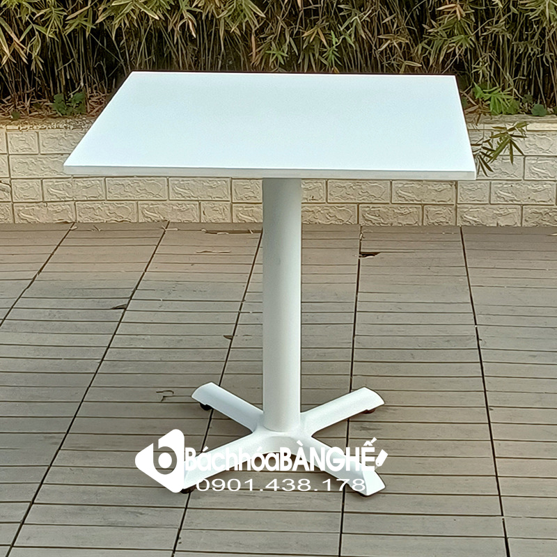 Bàn vuông cafe thép carbon sân vườn ngoài trời BSV27