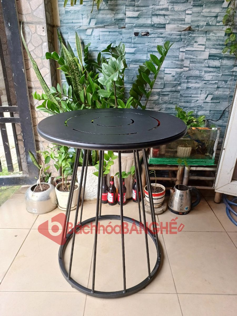 Bàn tròn cafe mặt tôn chân khung sắt decor BS69