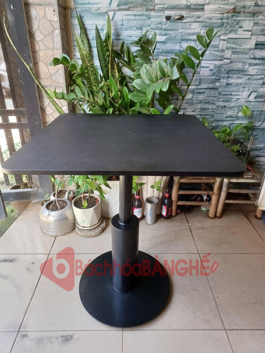 Bàn vuông cafe mặt MDF chân trụ sắt decor BS54