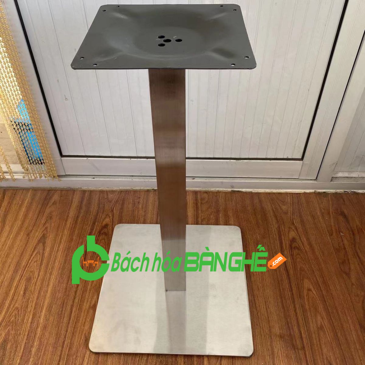 Chân bàn inox trụ vuông CLM3